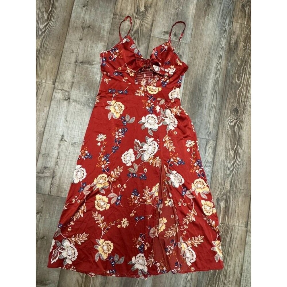 Satin floral dress with tie detail